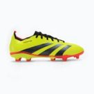 Футболни обувки adidas
