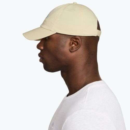 Шапка с козирка Nike Club Unstructured Futura Wash light khaki/sapphire