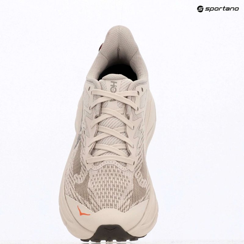 Дамски обувки за бягане HOKA Challenger 8 stucco/asphalt grey 10