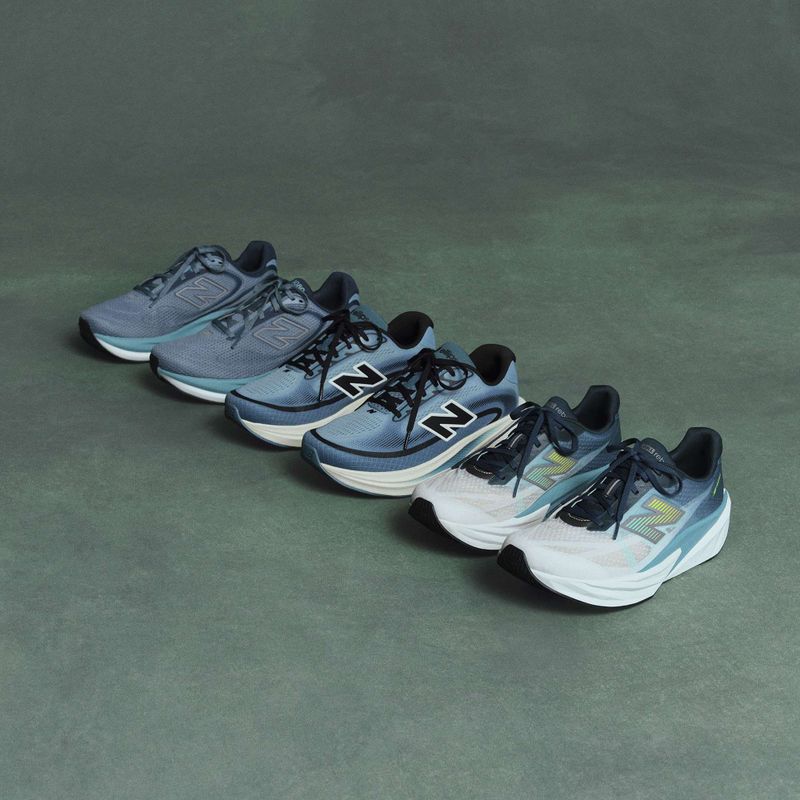 Мъжки обувки за бягане New Balance FuelCell Rebel V5 medusa green/faded teal 8