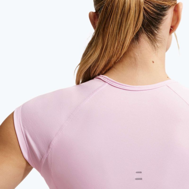 Дамска тениска за бягане Nike Swoosh Run Dri-Fit pink foam/photon dust/white 5