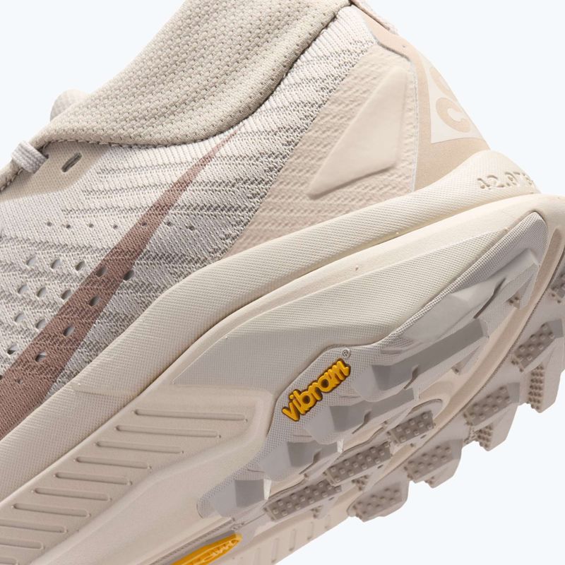 Дамски обувки за бягане Nike ACG Zegama cream ii/light orewood brown/diffused taupe 11